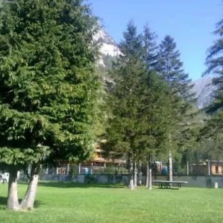 Apartament Gaby: Gressoney Valley - Attic In A House With A Garden