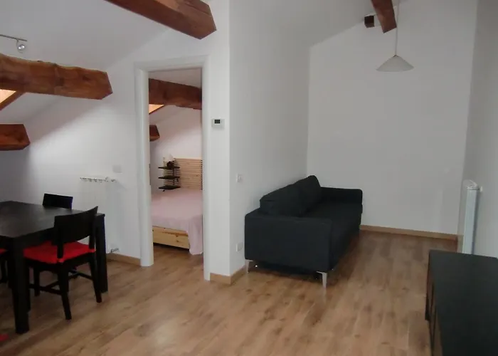 Gaby: Gressoney Valley - Attic In A House With A Garden *